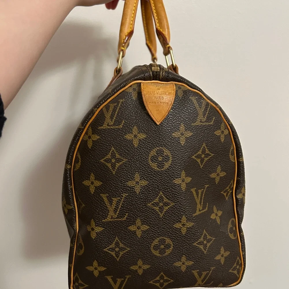 Louis Vuitton Monogram Brown Handbag - Picture 3 of 12